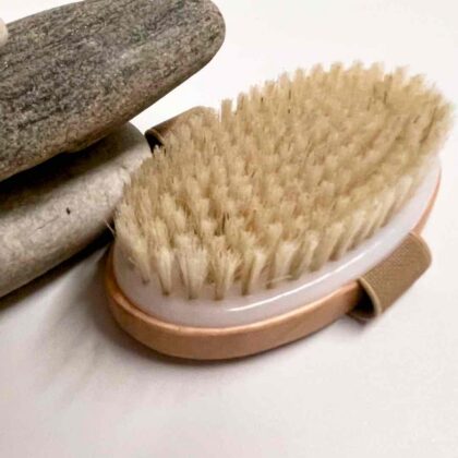 Kūno šepetys | Sausas šveitimas ir limfodrenažinis masažas